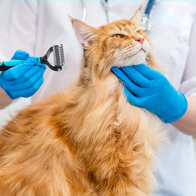 Rasqueadeira Removedora de pelos. Ajuda a desembara&ccedil;ar e reduzir n&oacute;s com facilidade - Reduz a queda de pelos e mant&eacute;m o pet com apar&ecirc;ncia saud&aacute;vel - Ideal para c&atilde;es e gatos de pelos m&eacute;dios e grandes -Frete Gratis 