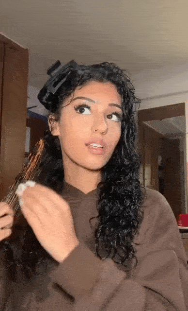 ezgif-com-gif-maker-2023-01-06-T192213-830