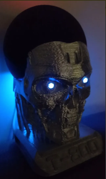 Suporte Base De Mesa Exterminador Alexa Echo Dot 4 e 5 T800 (3d.06.06.06)