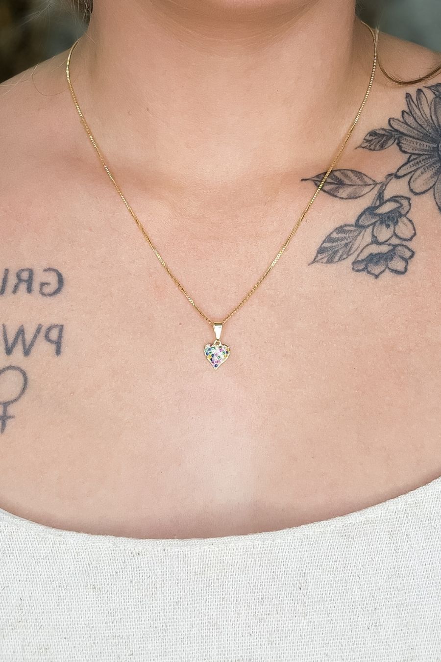 Colar Pingente Coração com Zircônia Multicolor Banhado em Ouro 18k (CL0120)
