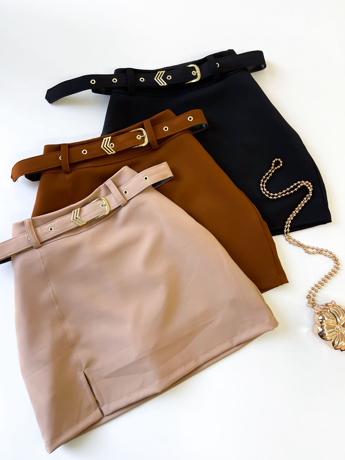 Shorts Saia em Alfaiataria com Cinto Pamela Ref. 1528 (12345670018924225911)