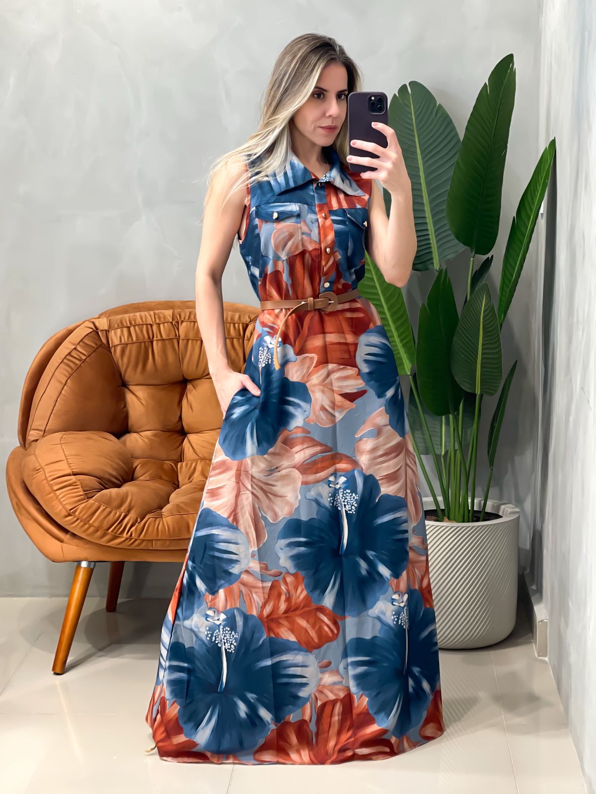 Vestido Longo em Crepe Regata com Bolsos Estampado Ref. 1680 (12345670018924238454)