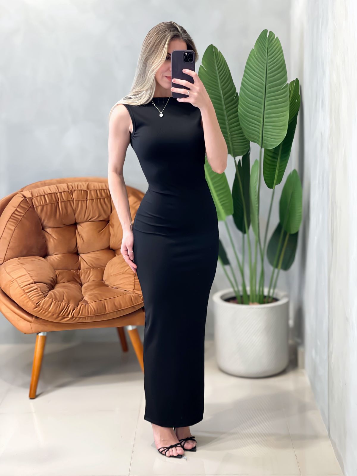 Vestido Longo em Ribana Regata Costas Nua Rafaela Ref. 1667 (12345670018924237105)