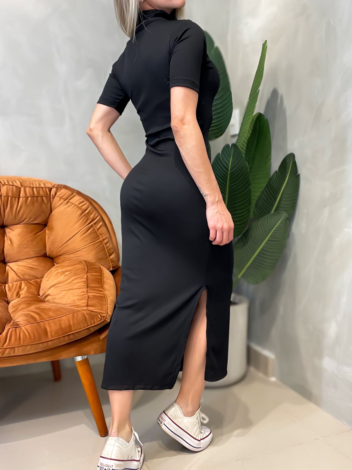 Vestido Midi em Ribana Manga Curta com Gola Gislene Ref. 1697 (12345670018924239437)