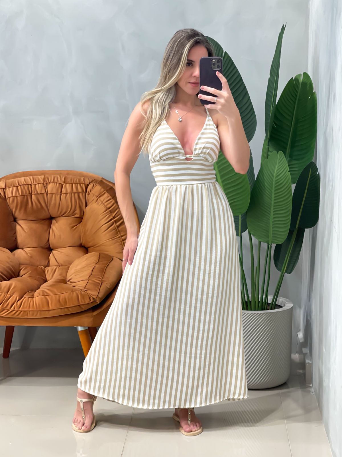 Vestido Midi em Duna com Decote e Amarração Maiara Ref. 1776 (12345670018924248347)