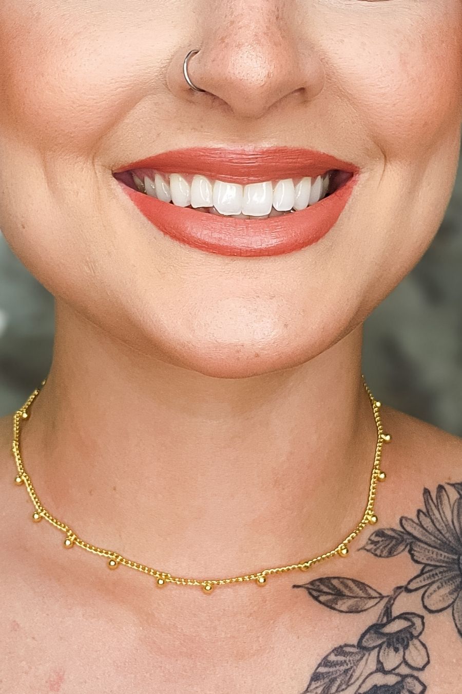 Choker Corrente com Bolinha Lisa Banhado em Ouro 18k (3662.18500 18669)