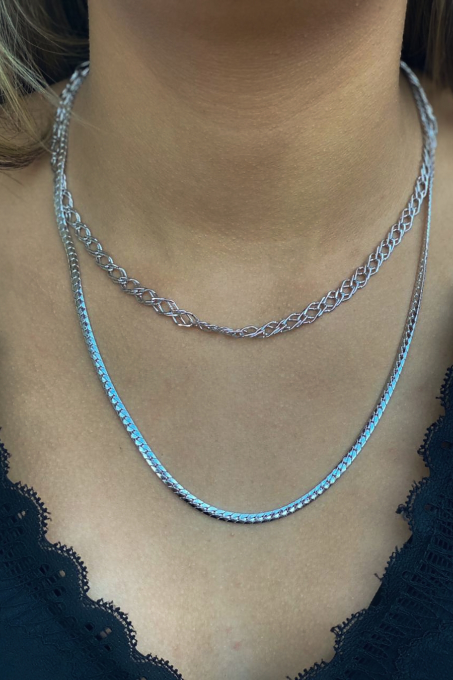 Colar Duplo com Correntes Grossas Banhado em Ródio Branco (3605.18500 18617)