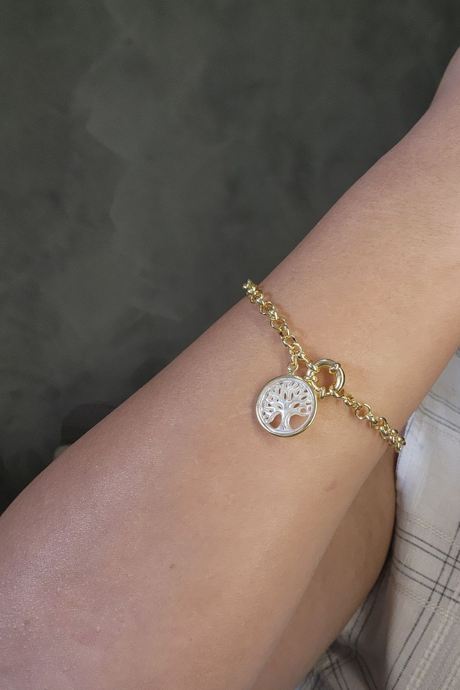 Pulseira Dourada com Pingente Árvore da Vida Banhado em Ouro 18k (3555.18500 18596)