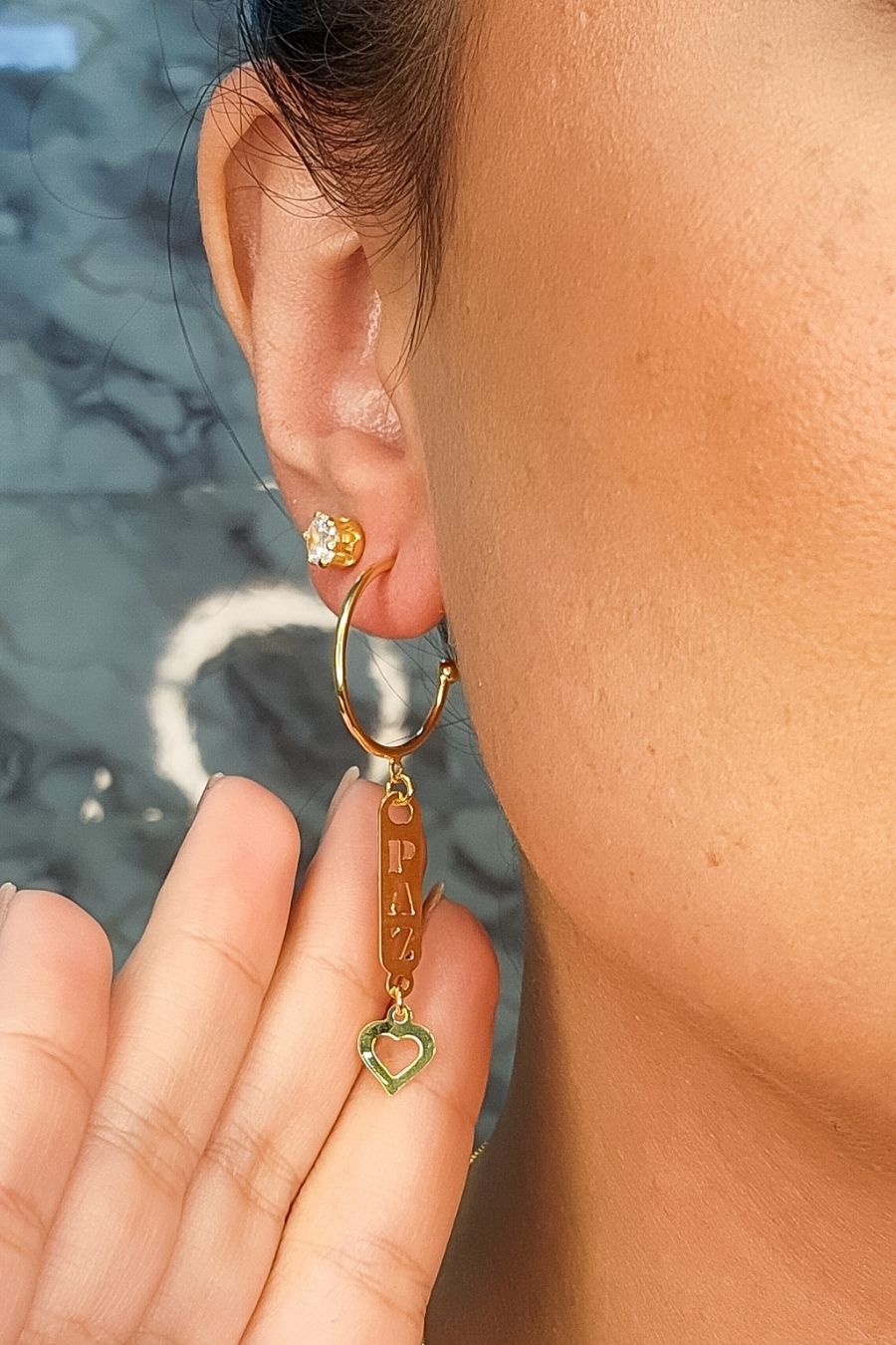 Brinco Argola Médio com Pingente Esotéricos Banhado em Ouro 18k (3695.18500 18701)