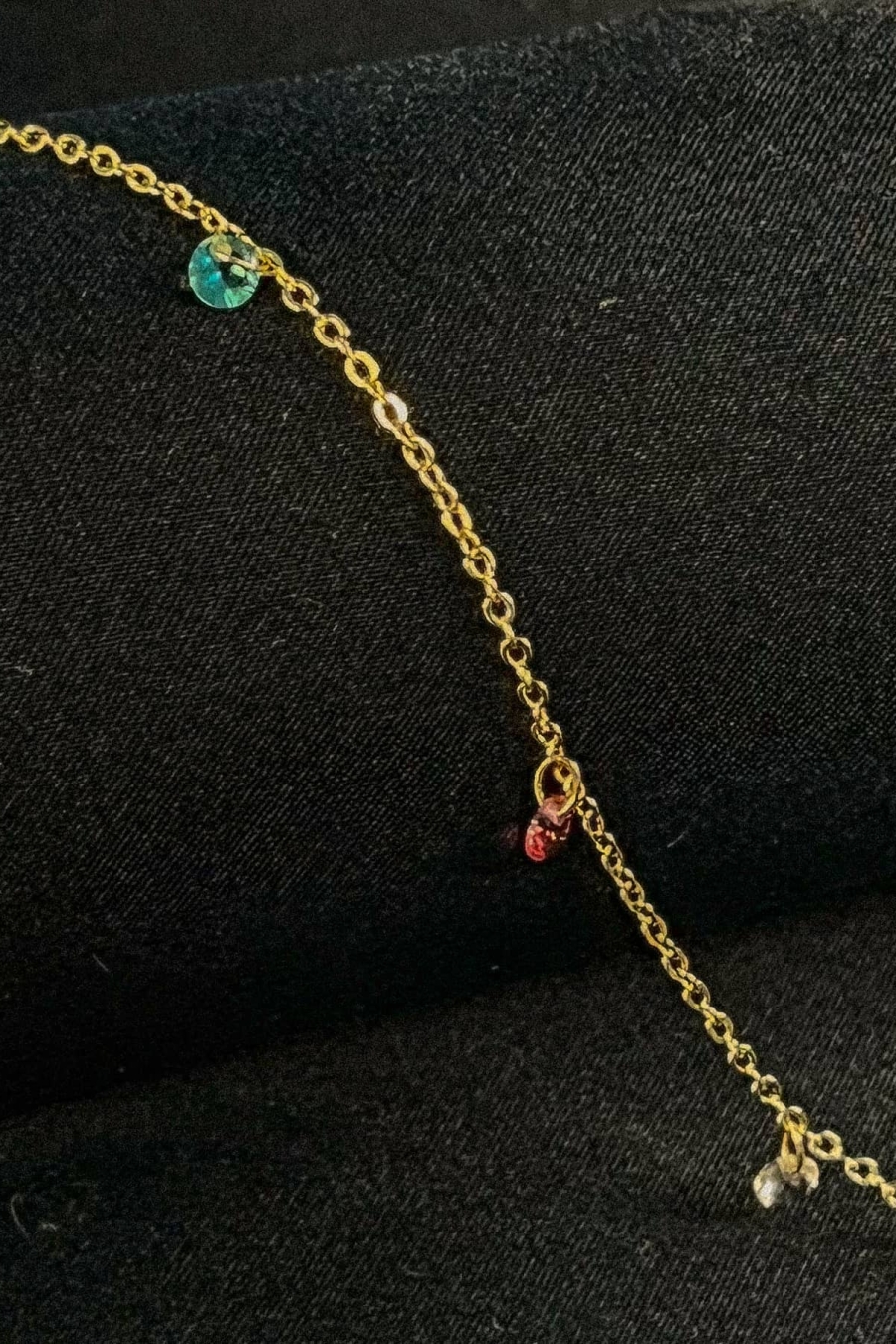 Tornozeleira Com Zircônia Coloridas Banhado em Ouro 18k (TN0010)