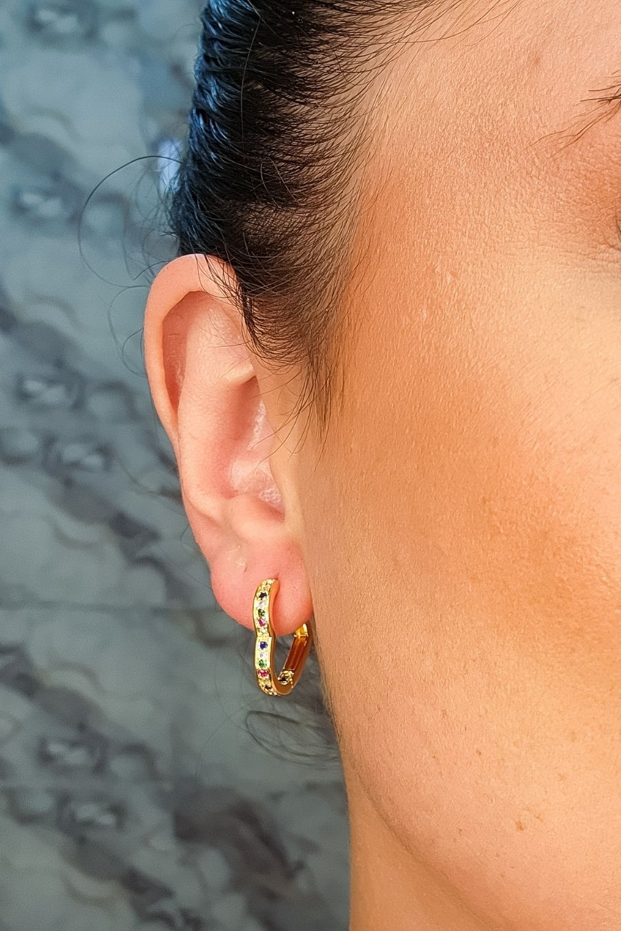 Brinco De Coração Com Micro Zircônia Incrustada Banhado em Ouro 18k (BR0292)