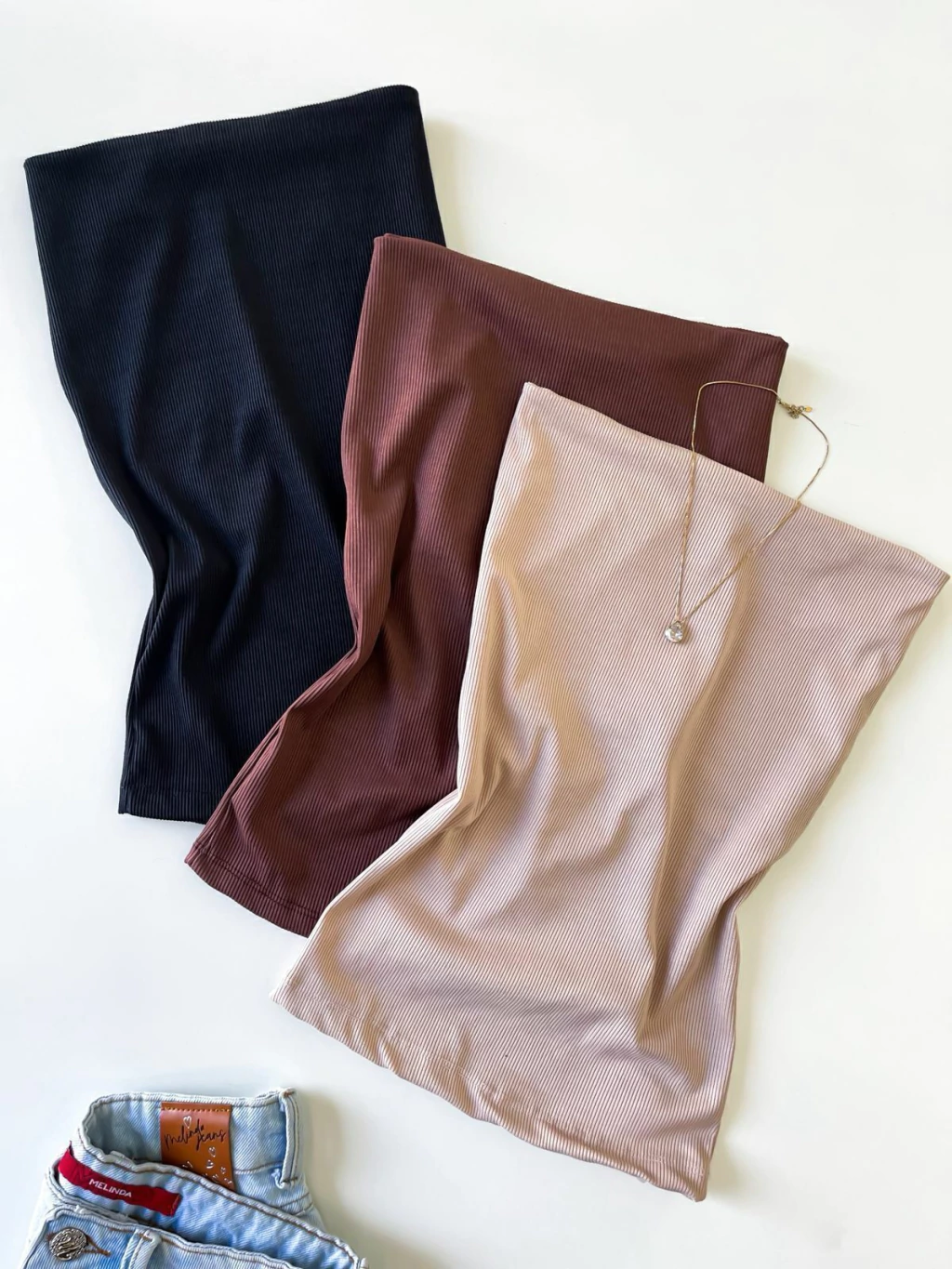 Blusa em Ribana Sem Alça Lucilene Ref. 1704 (12345670018924240228)