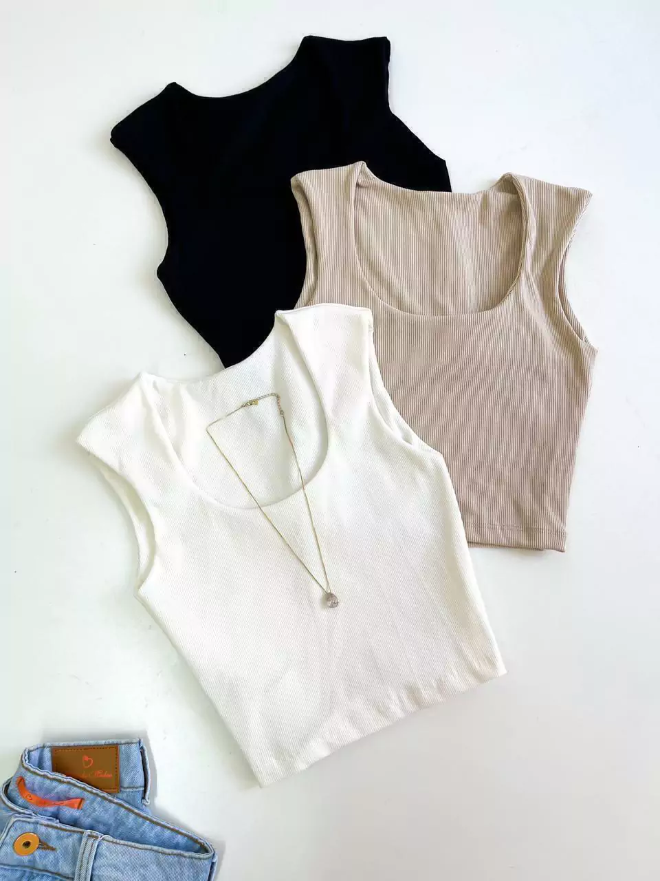 Cropped em Ribana Regata com Decote Redondo Guadalupe Ref. 1040 (12345670018924148807)