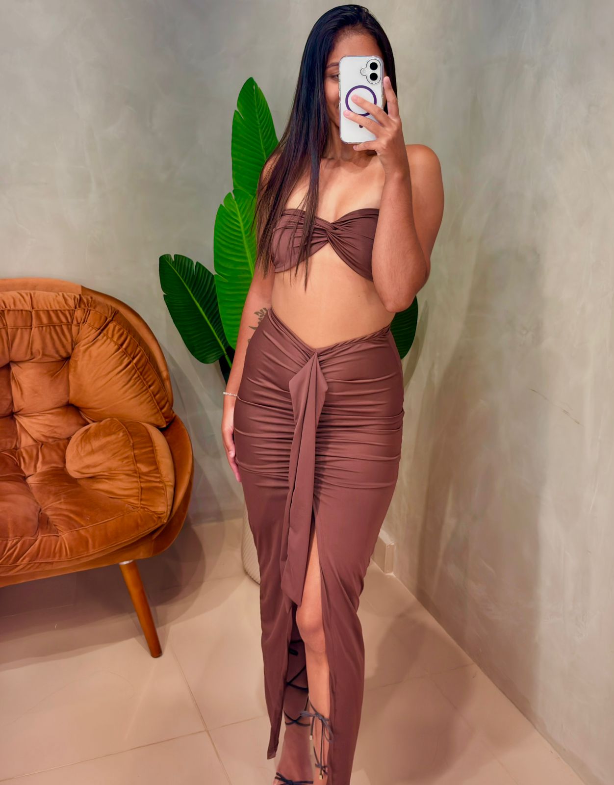 Conjunto em Suplex Cropped sem Alça e Saia Longa Plissada Juliana Ref. 1863 (12345670018924258025)